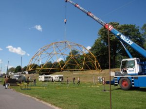 Opbouw Drohme met mobiele kraan